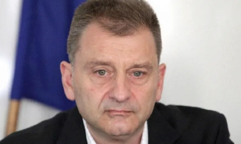 Считан за човек на Божков в Комисията по хазарта подаде оставка от НАП - Tribune.bg