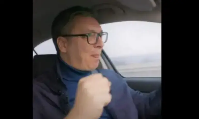 Вучич като Борисов – подкара колата си по магистрала, за да покаже какво е построил (ВИДЕО) - Tribune.bg