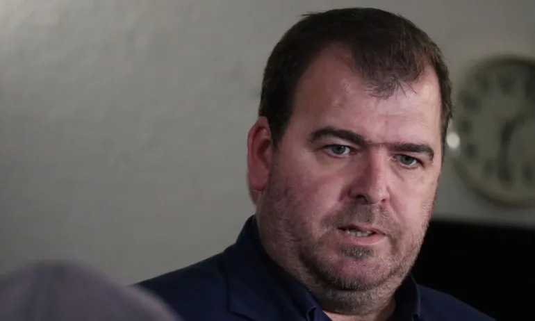 Земеделският министър с молба: Да няма презапасяване с дърва за огрев - Tribune.bg