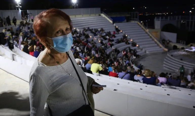 Гърция затяга мерките срещу COVID-19 от понеделник - Tribune.bg