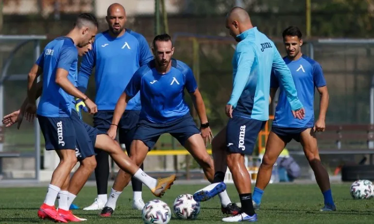 Трима ще се борят за бъдещето си на Герена - Tribune.bg