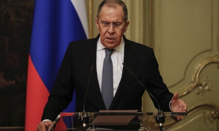 Ватикана поиска от Лавров незабавно да се прекрати войната - Tribune.bg