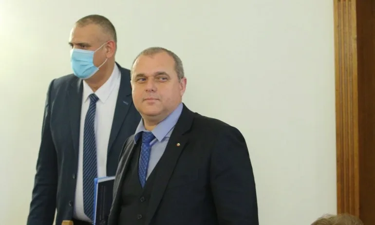 Веселинов: НС да заседава 2-3 пъти годишно, а депутатите да си практикуват основната професия - Tribune.bg