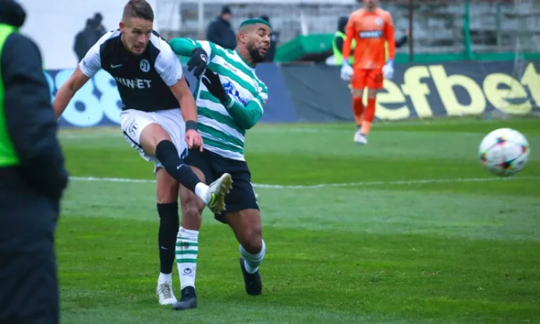 Курьор се раздели с футбола след блестящ мач и 2 гола за Черно море - Tribune.bg