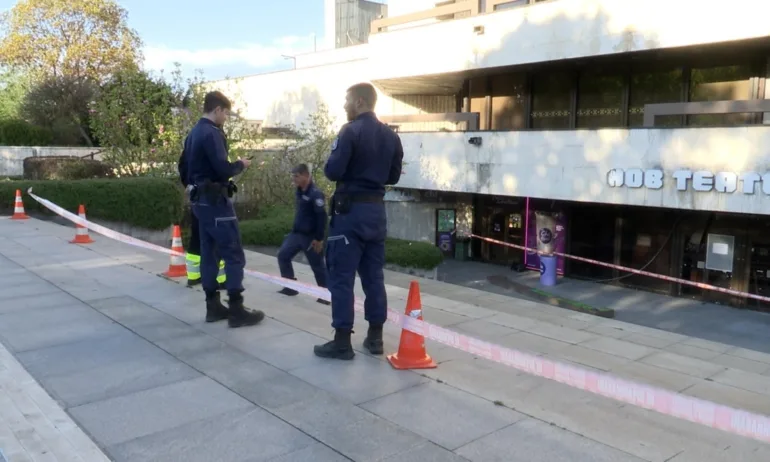 След инцидента с падналото дете: Прокуратурата иска техническа експертиза на парапета на НДК - Tribune.bg