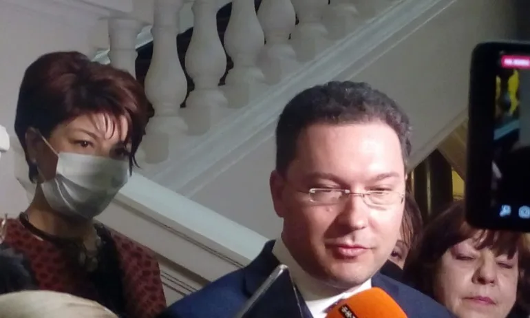 ГЕРБ връщат мандата след решение на партията - Tribune.bg