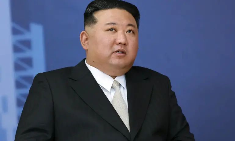 Ким Чен-Ун продължава посещението си в Русия. Днес той разглежда