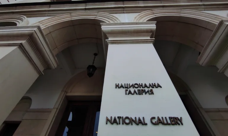 За авария от Националната галерия Квадрат 500, съобщават от Министерството