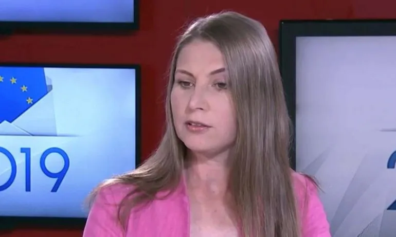 Мария Цветкова: Ангел Джамбазки е обединяваща фигура - Tribune.bg