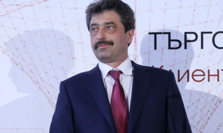 Ташев: Бойко Рашков е опитал да извади незаконно документи за самоличност на Цветан Василев - Tribune.bg