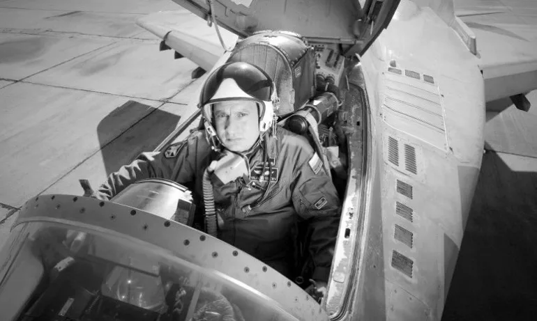 Майор Терзиев не е оцелял след инцидента в Черно море - Tribune.bg