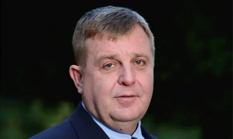 Каракачанов: Няма напрежение, но в Скопие се самозабравят - Tribune.bg