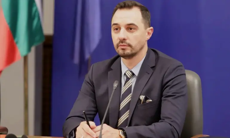 Богдан Богданов е типичен представител на пепейското недоразумение