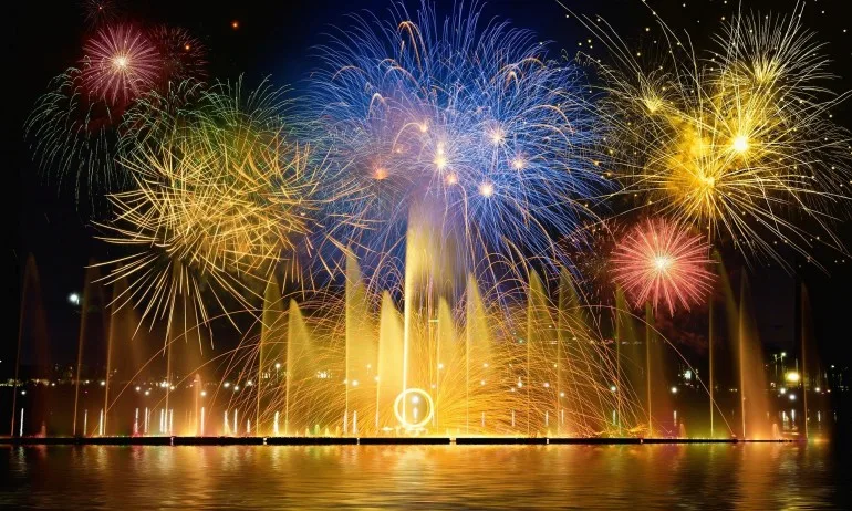 Как празнуват Нова година по света – странни традиции за здраве и просперитет - Tribune.bg
