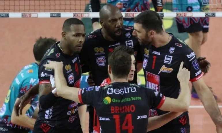 Цветан Соколов и Лубе взеха реванш от Перуджа в спора за титлата - Tribune.bg