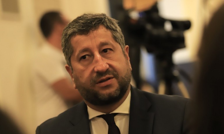 Христо Иванов похвали речта на Радев - Tribune.bg