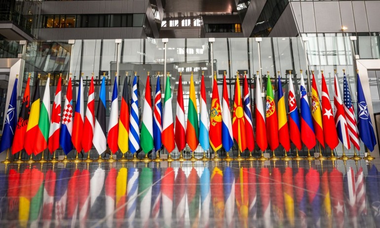 Финландия и Швеция могат да се присъединят към НАТО по бърза процедура - Tribune.bg
