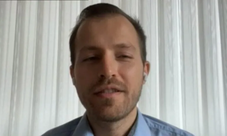 Искрен Митев: Мандатът е един горчив подарък от президента за лидера на БСП - Tribune.bg