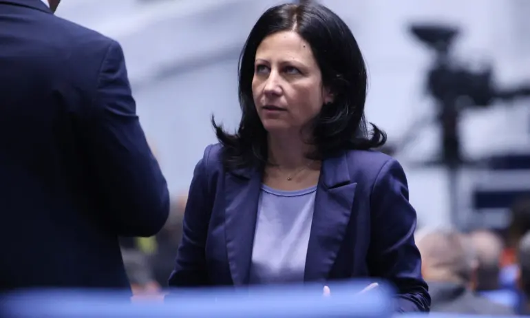 Възраждане предлага Цвета Рангелова за съдия в Конституционния съд - Tribune.bg