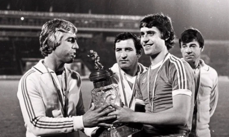 ТЪЖНА ВЕСТ: Отиде си един от най-великите български футболисти! - Tribune.bg