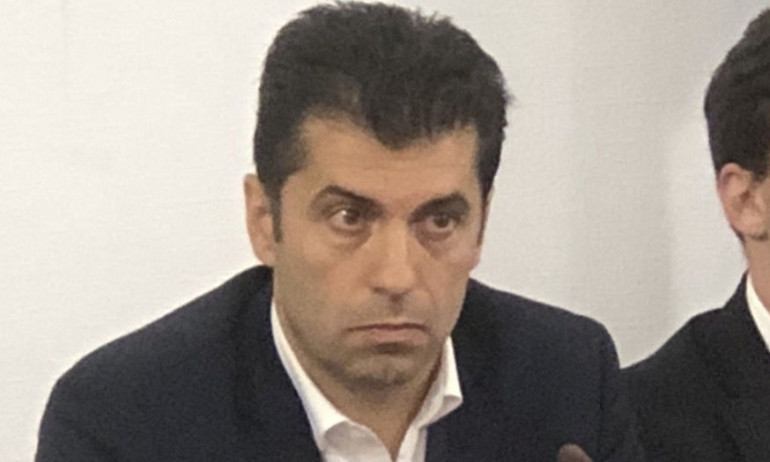 Петков ползва ГЕРБ, за да вдигне ветото на РСМ, от партията на Борисов не знаят - Tribune.bg