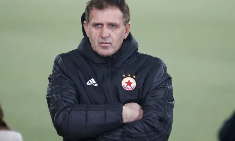 Акрапович изненада отбора с почивен ден - Tribune.bg