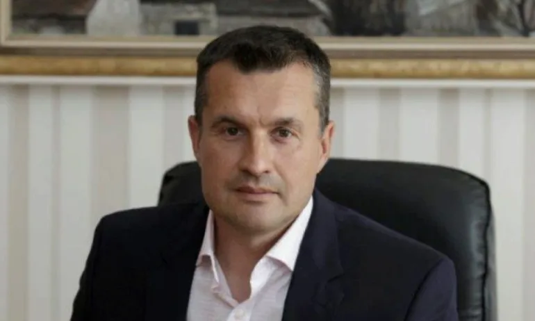 Калоян Методиев: Ситуацията в президентството е паническа, че ще се състави правителство - Tribune.bg
