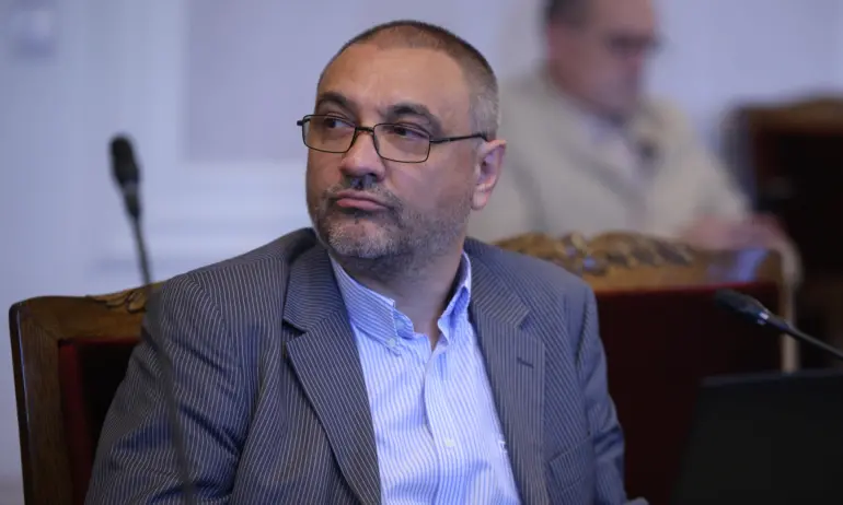 Проф. Чорбанов начерта експертен кабинет от всички партии без ПП-ДБ: Не се сещам някой от тях да е експерт в нещо - Tribune.bg