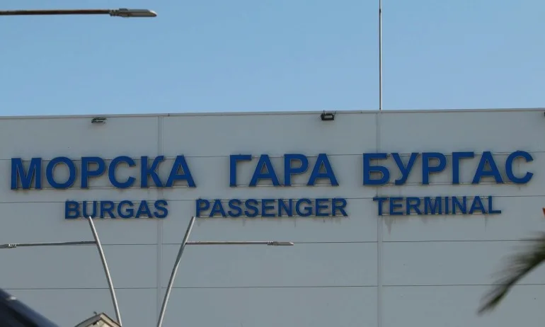 Транспортният министър освободи от длъжност директорът на Пристанищна инфраструктура - Tribune.bg