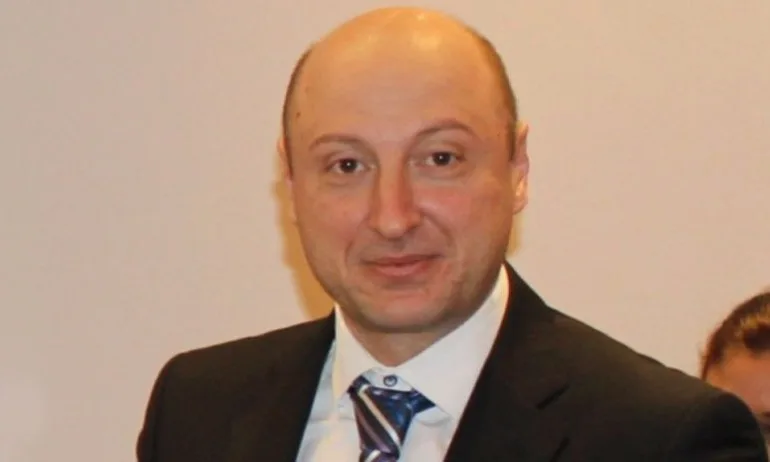 Бивш пиар на ББР с остър коментар за новия финансов министър Валери Белчев - Tribune.bg