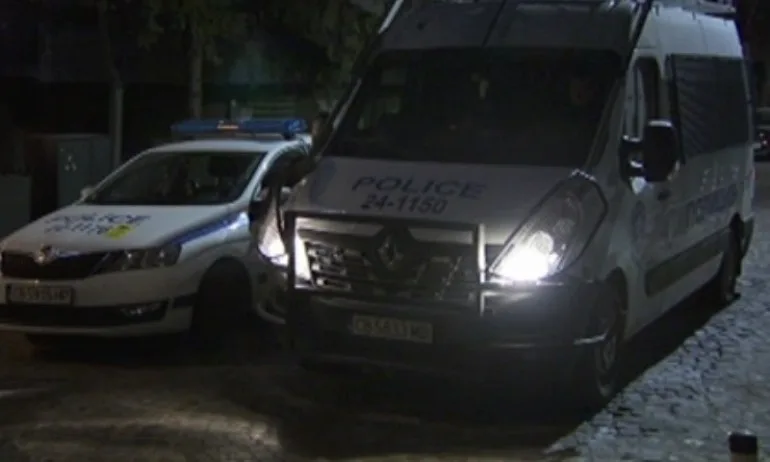 След незаконните партита: Един арестуван и 21 акта за нарушаване на мерките - Tribune.bg