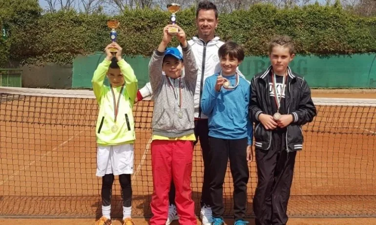 Милков и Дакова триумфираха в Бургас - Tribune.bg