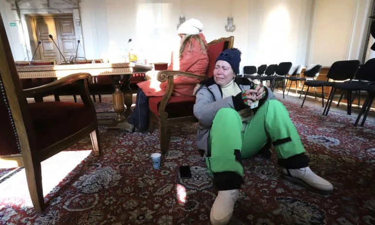 БЛС: Шантаж и натиск от 5 медицински сестри с неясна принадлежност и легитимност - Tribune.bg