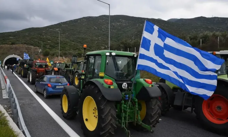 Блокадата на гръцките фермери по границата продължава - Tribune.bg
