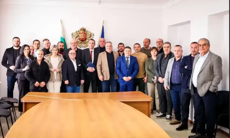 Спортните федерации благодариха на министър Пешев за рекордния спортен бюджет - Tribune.bg