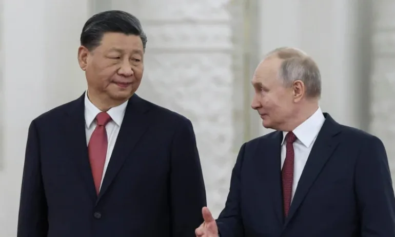 Путин и Си Дзинпин проведоха втори телефонен разговор за годината - Tribune.bg