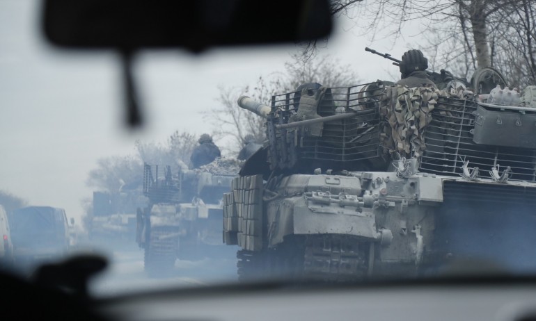 Украйна вини Русия в удари срещу цивилни - Tribune.bg