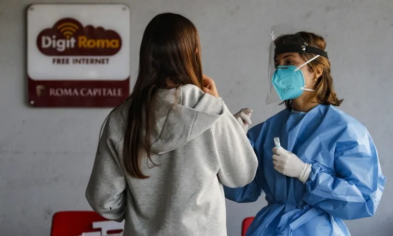 Италия успя да ваксинира 80% от гражданите си, навършили 12 г. - Tribune.bg