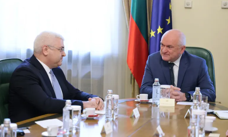 Министър-председателят Димитър Главчев и новият посланик на Турция в България