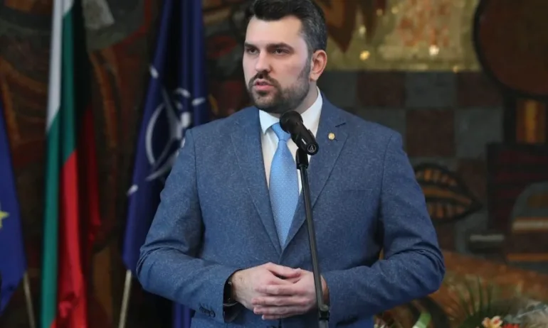 Георг Георгиев и израелският му колега обсъдиха ситуацията в Близкия Изток - Tribune.bg