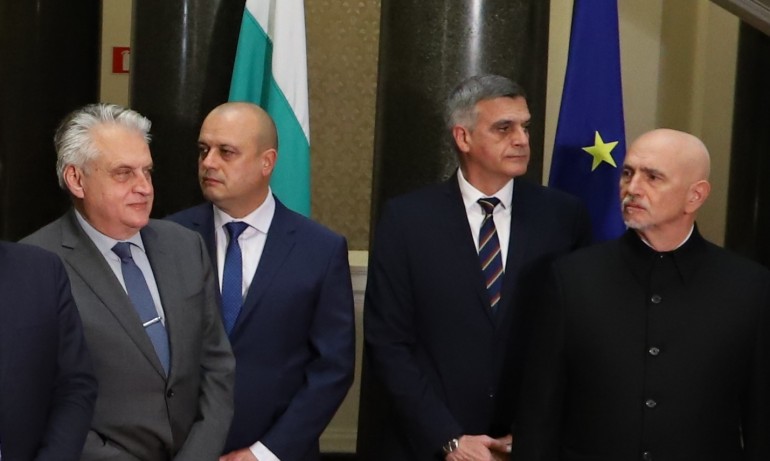 Рашков става все по-имотен, но не може да догони милионера Събев - Tribune.bg