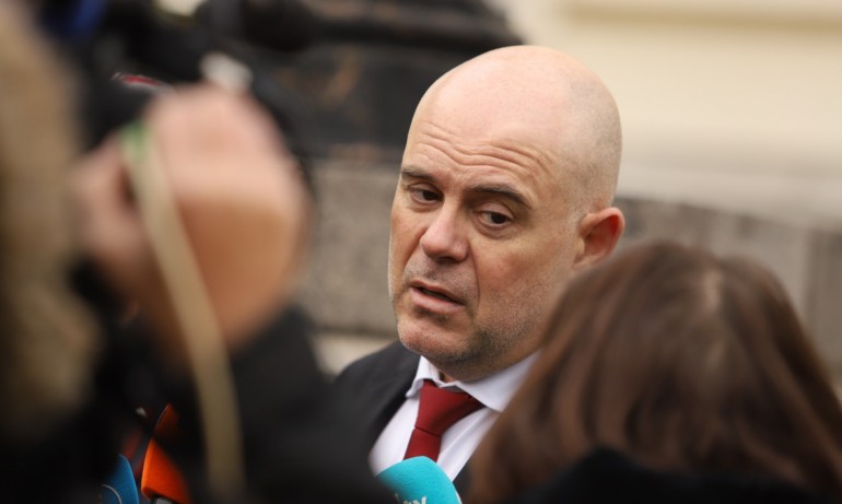 Гешев с готовност да присъства на разпита на Борислав Колев - Tribune.bg