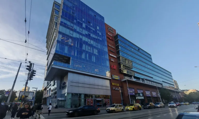 Близките на 15-годишния Красимир, който бе убит в столичен мол, искат доживотен затвор за нападателя - Tribune.bg