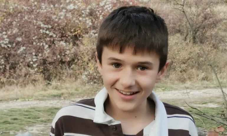 12-годишният Александър от Перник, който беше в неизвестност 9 дни,