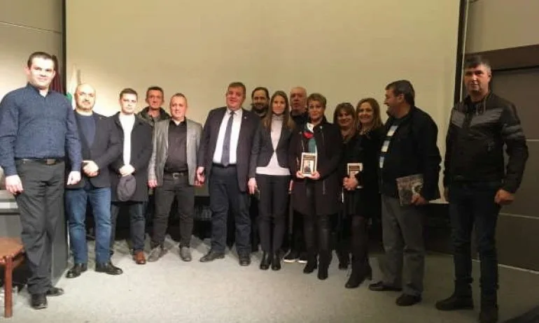 Каракачанов в Битоля: Докога ще разделяме Македония? - Tribune.bg