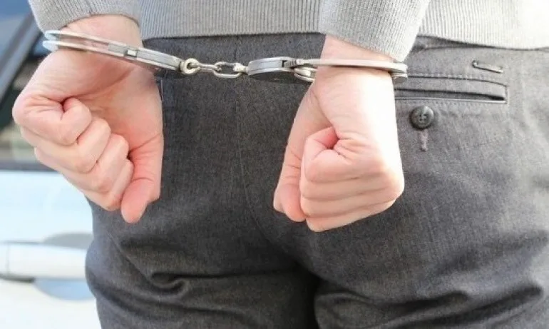 25-годишен запалил детски център в Толстой - Tribune.bg