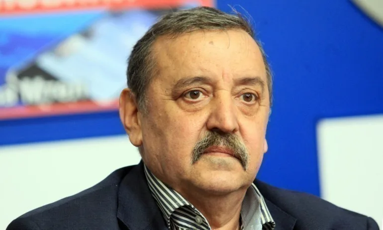 Проф. Кантарджиев: Ваксинираните с Пфайзер или Модерна, изграждат траен или дори доживотен имунитет - Tribune.bg