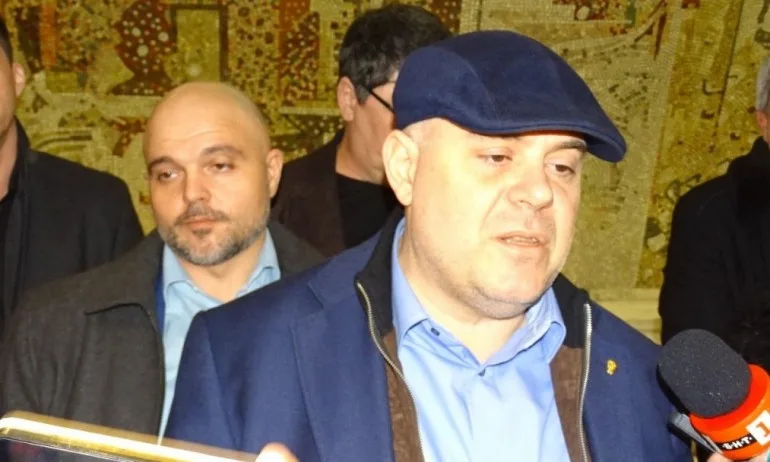 15 души в ареста след акция срещу битовата престъпност в Пловдивско - Tribune.bg