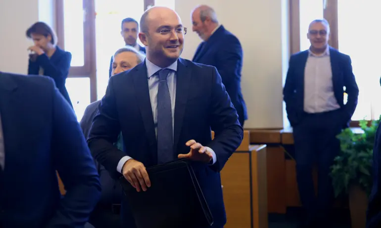 Георги Георгиев: ГЕРБ не са обещавали на Борис Бонев да е председател, но явно Терзиев е - Tribune.bg