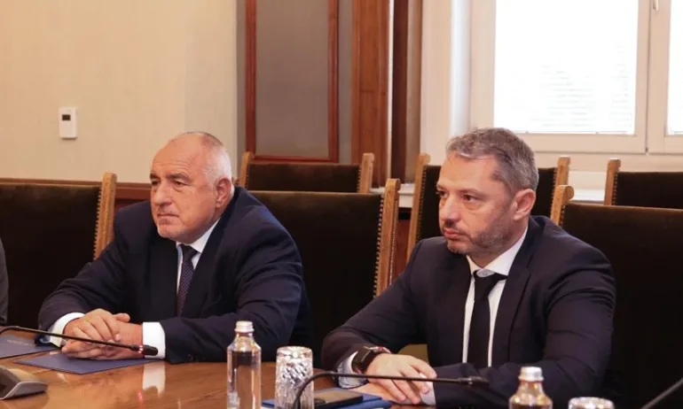 Бойко Борисов: Забавлявам се с медийните измишльотини за Делян Добрев - Tribune.bg